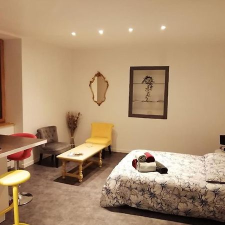 La Chambre De Ze Tournus Luaran gambar