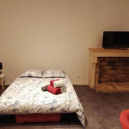 La Chambre De Ze Tournus Luaran gambar