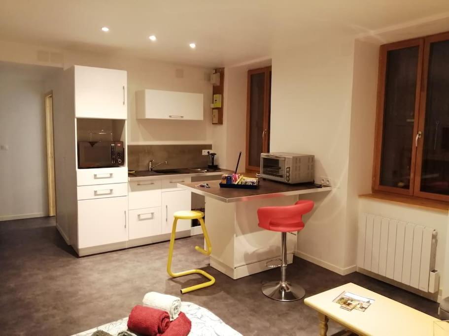 La Chambre De Ze Tournus Luaran gambar
